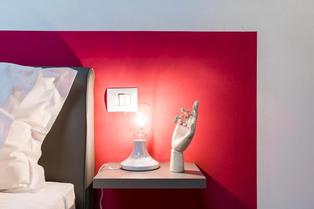 Hintown Castaldi Central Lofts Milano 0*, Milan Italy