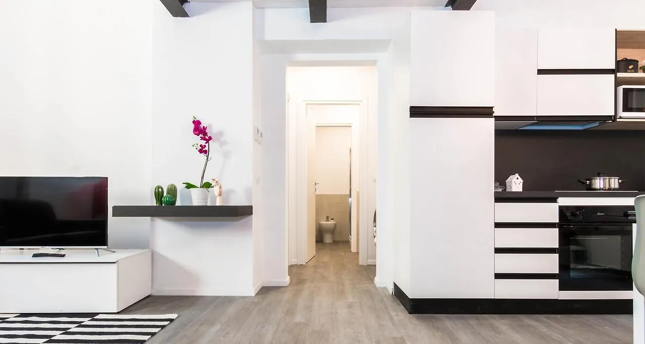 Hintown Castaldi Central Lofts Milano 0*, Milan Italy